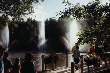 Wasserfontänen im See